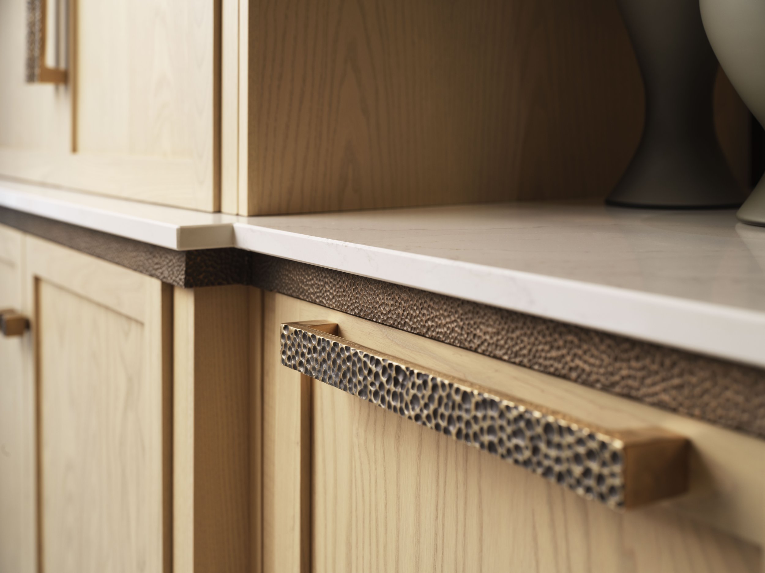 Kitchen-handles-hardware-contemporary
